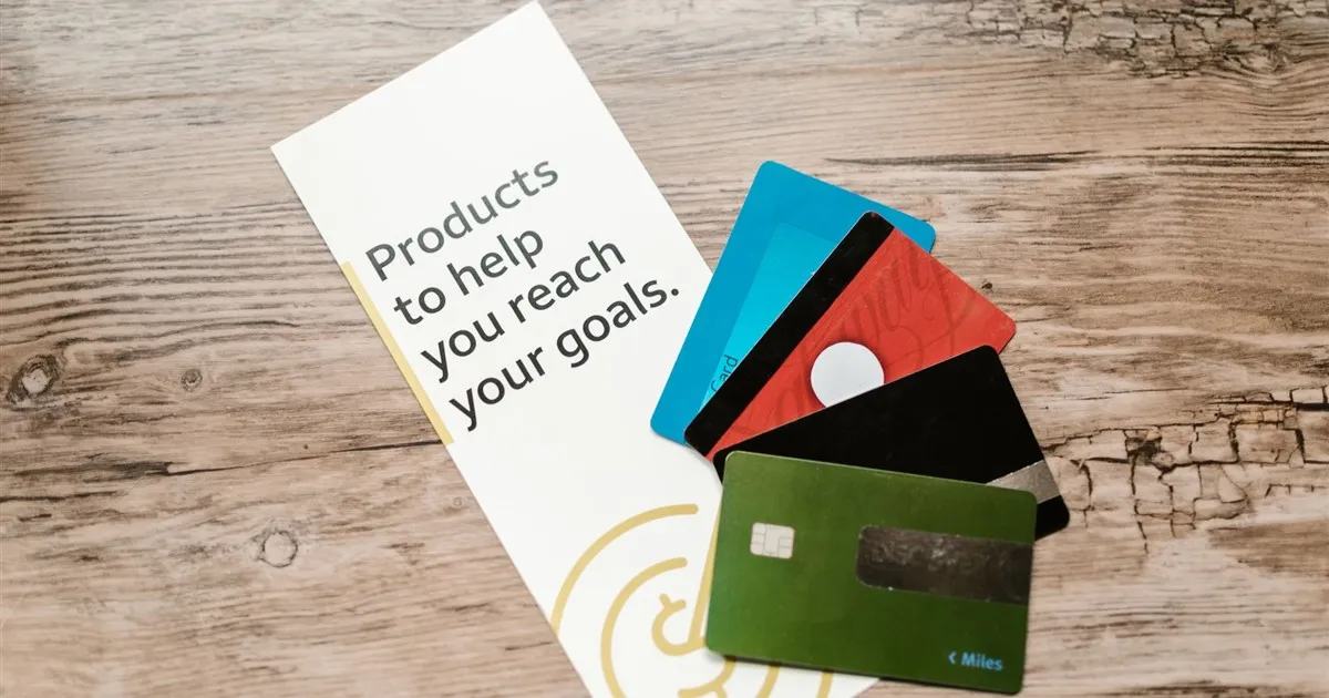 Comparing different credit cards in Canada