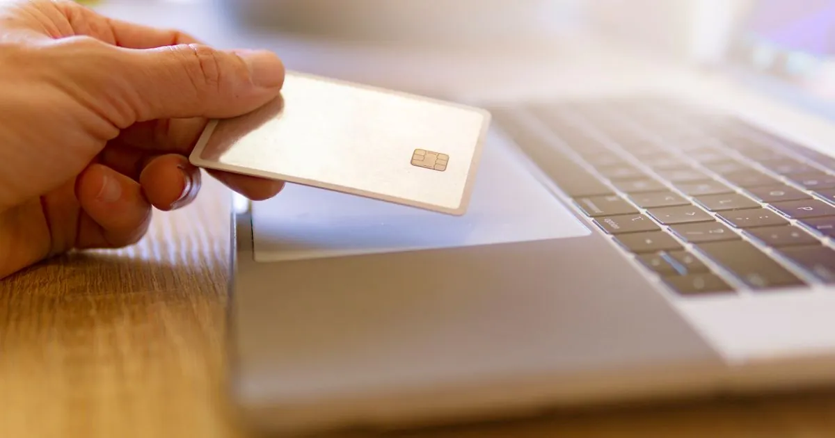 Managing a secured credit card online in Canada