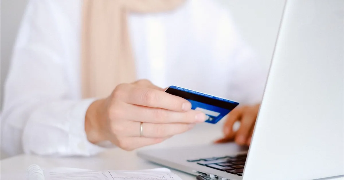 Managing a secured credit card online in Canada